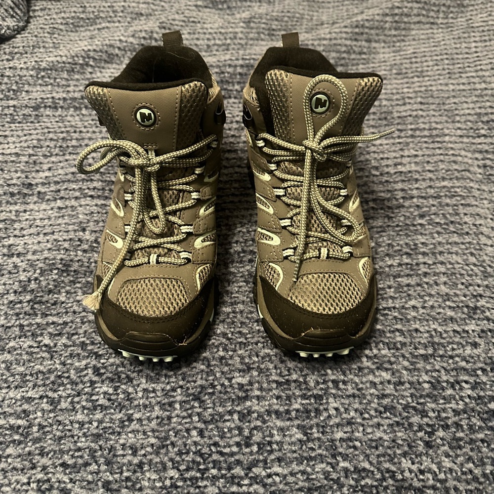 Merrell hiking boats